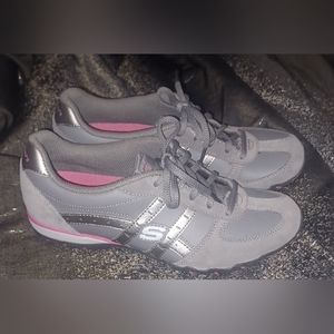 NWOT SKETCHERS TENNIS